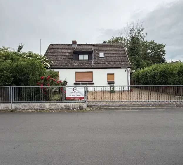 190 m² Wohnfläche – Ideal als Ein- oder Zweifamilienhaus in Woltwiesche
