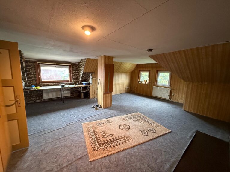 190 m² Wohnfläche – Ideal als Ein- oder Zweifamilienhaus in Woltwiesche