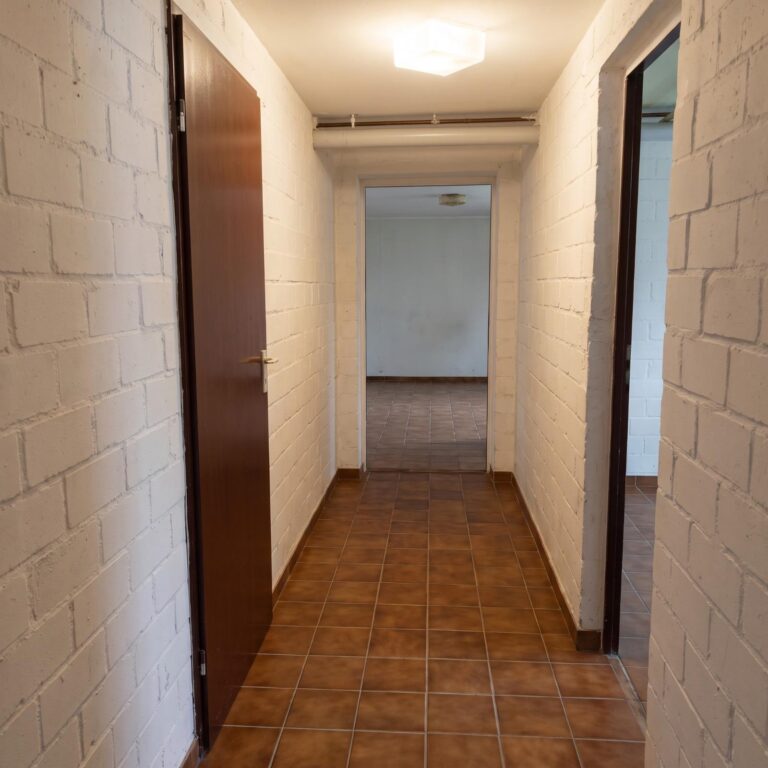 Solider Bungalow mit Vollkeller – ruhige Lage und viel Potenzial in Peine-Vöhrum