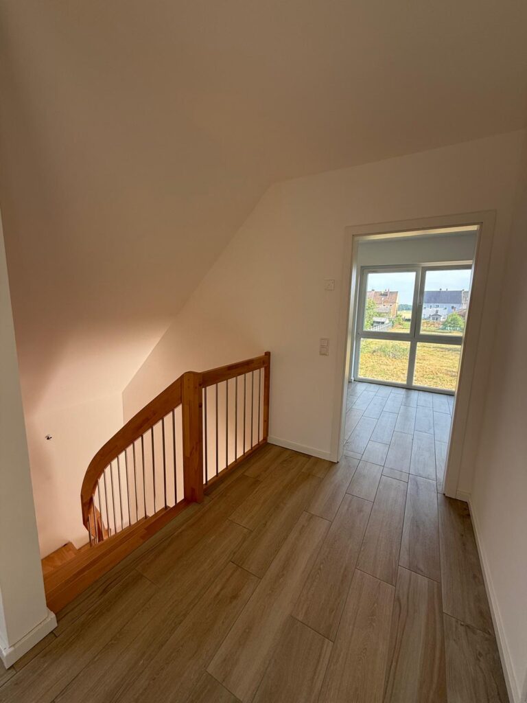 Wohnen im Grünen – Modernes Einfamilienhaus mit bis zu 1.800 m² Grundstück in Falkenberg/Elster