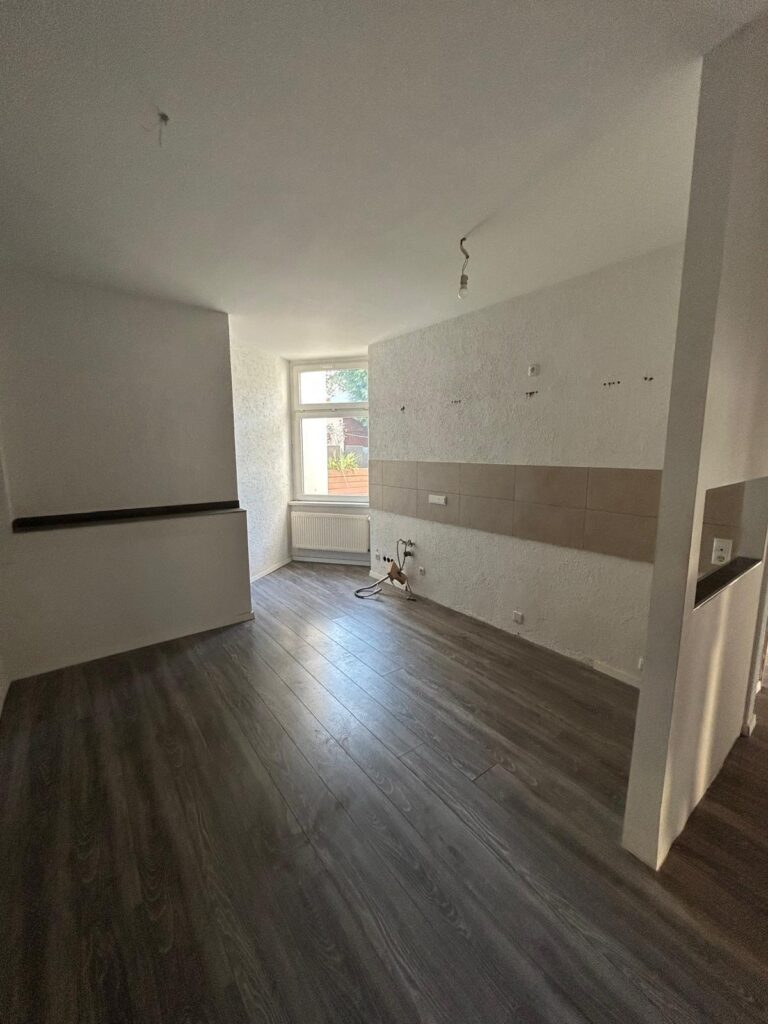 Mehrfamilienhaus mit Entwicklungspotenzial – 7 Wohneinheiten in Salbke